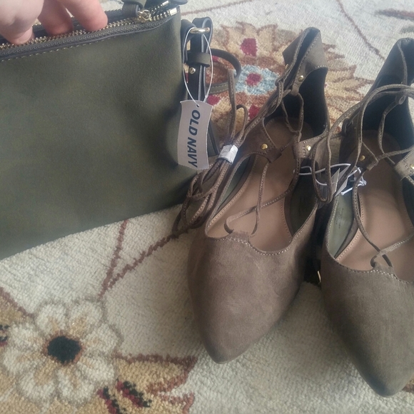 Old Navy bag AND flats - Picture 2 of 5